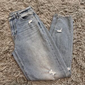 American Eagle Mom Jeans